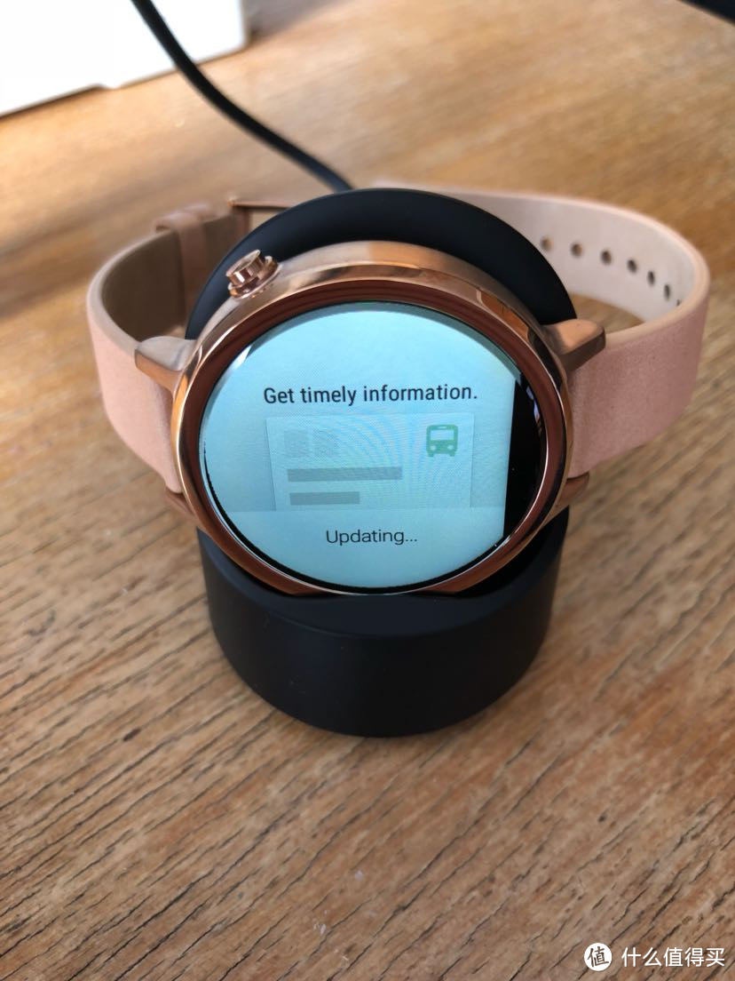 拔了一棵种了三年的草，想不到根都烂了：MOTOROLA 摩托罗拉 Moto360 二代 智能手表