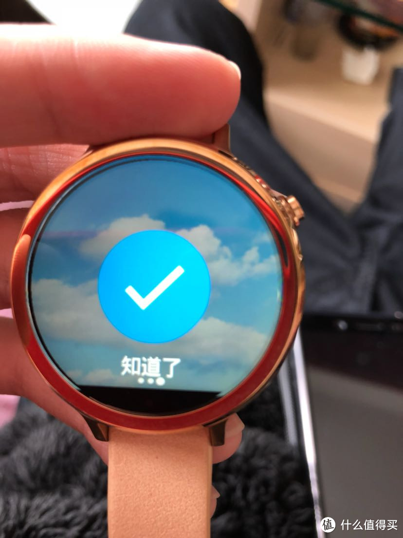 拔了一棵种了三年的草，想不到根都烂了：MOTOROLA 摩托罗拉 Moto360 二代 智能手表