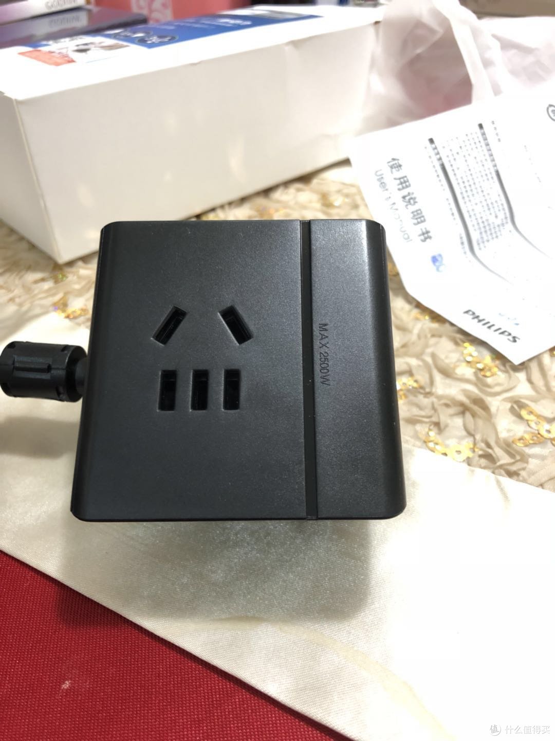 桌面新福音小飞——飞利浦延长线插座(带电源适配器)