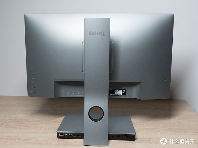 #剁主计划-郑州#本站首晒#显示器也玩Type-C接口：BenQ 明基 PD2710QC 四面无边框显示器 开箱