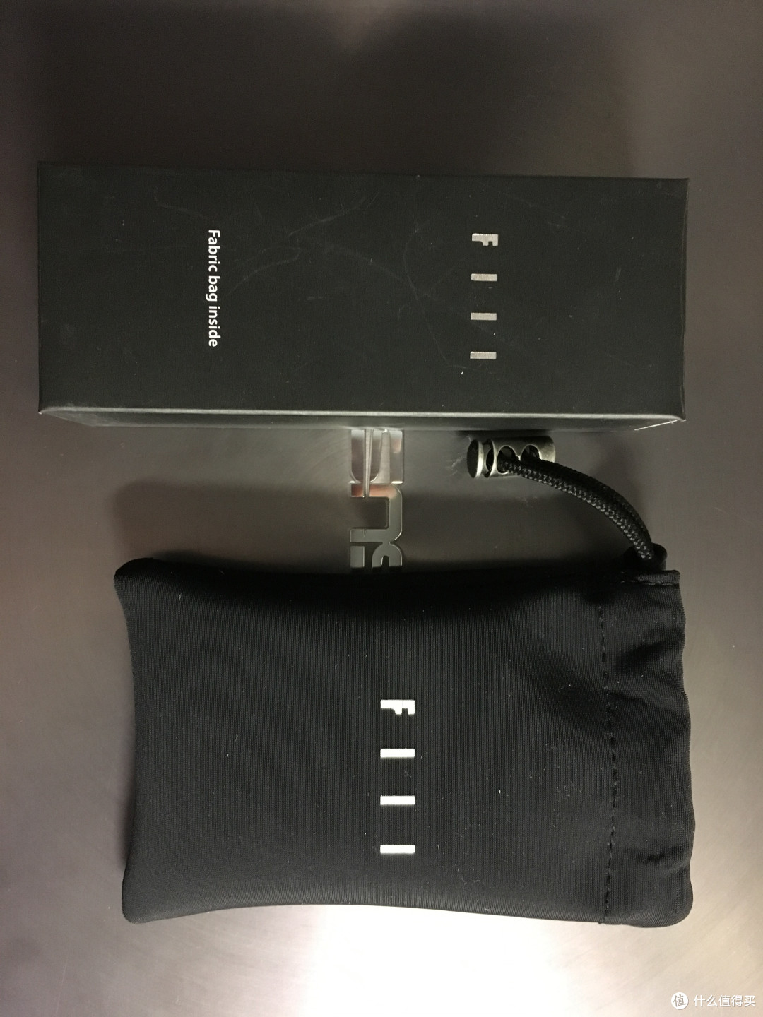 #剁主计划-西安#皮裤之父的耳机到底怎么样—FIIL CARAT 蓝牙耳机