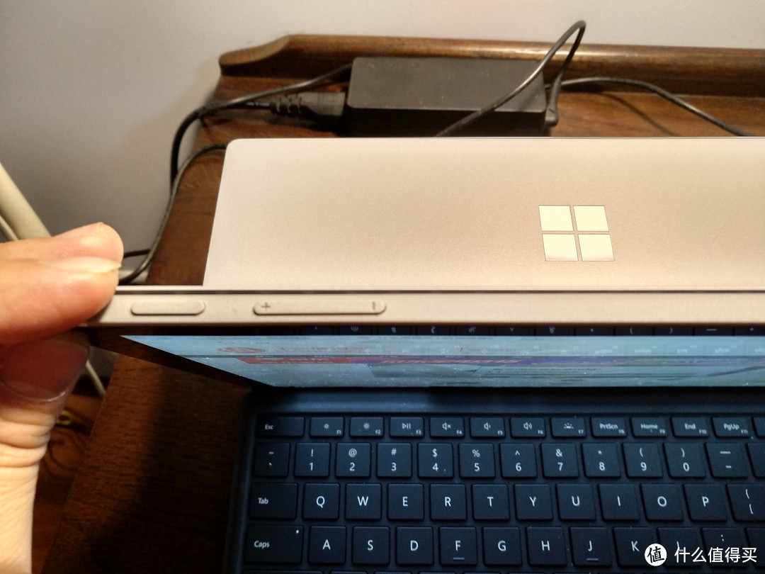 Microsoft 微软 新surface pro 平板电脑 乞丐版（带键盘）开箱