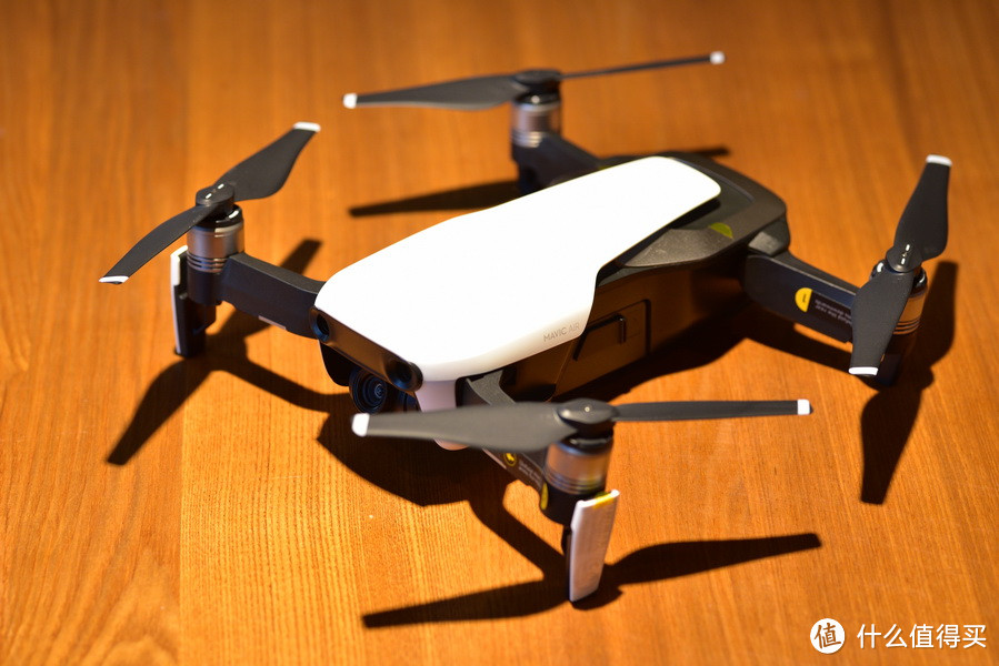 口袋中的上帝之眼——DJI大疆御 Mavic Air 无人机上手测试(图多高能)