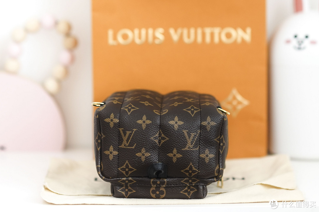 一个包竟有多种背法？小仙女的百搭单品 LOUIS VUITTON 路易威登 MONOGRAM系列 迷你双肩包