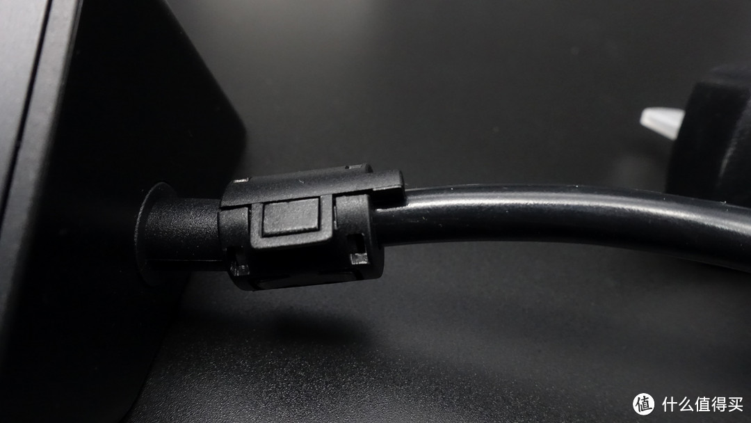 离完美还差一个开关——PHILIPS飞利浦 便携迷你USB桌面旅行插座