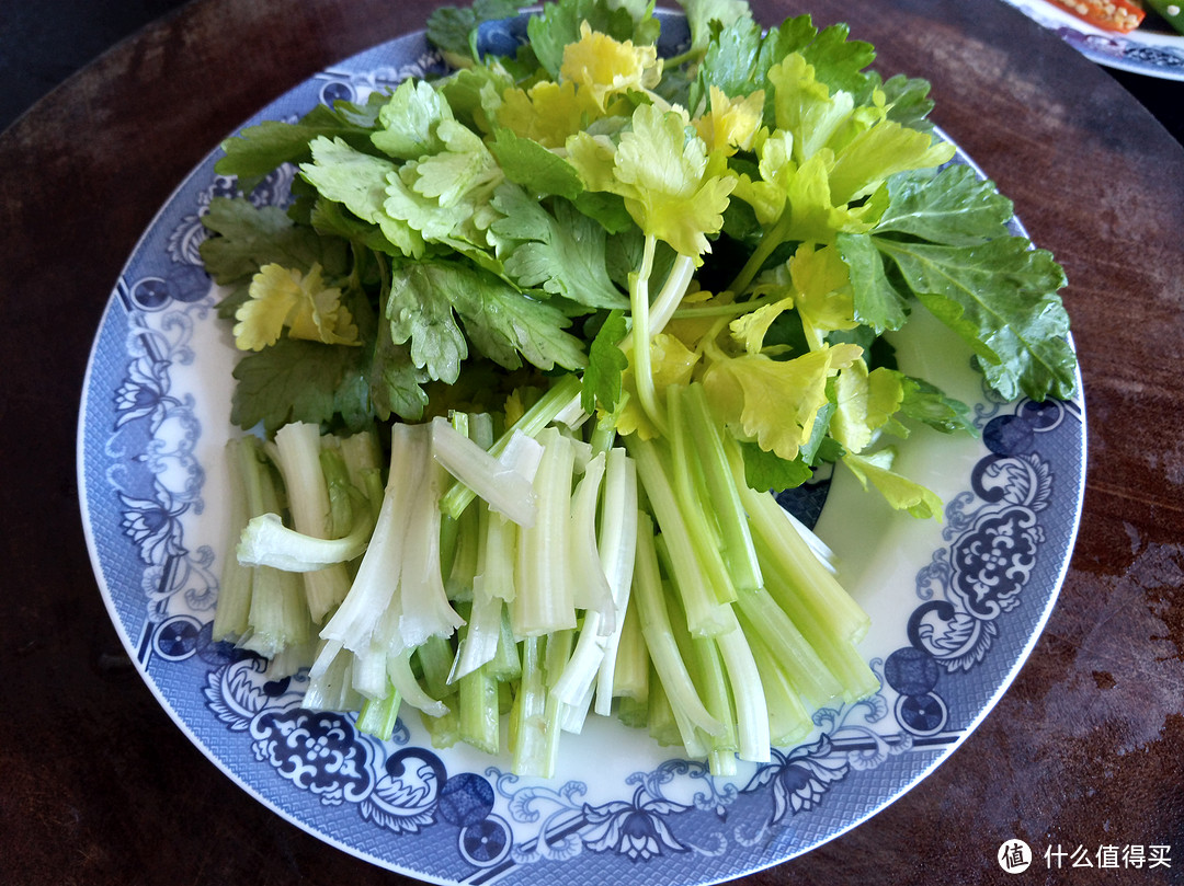 大吉大利，今晚吃鸡—快手大菜香辣鸡公煲