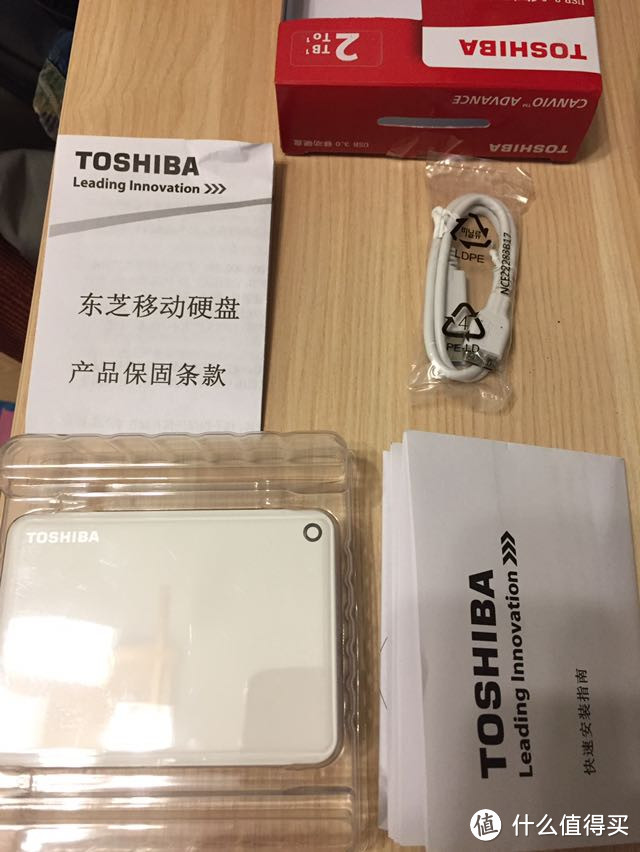 明明可以靠颜值取胜，它却用实力证明了自己：TOSHIBA 东芝 V9 2T 移动硬盘 使用评测