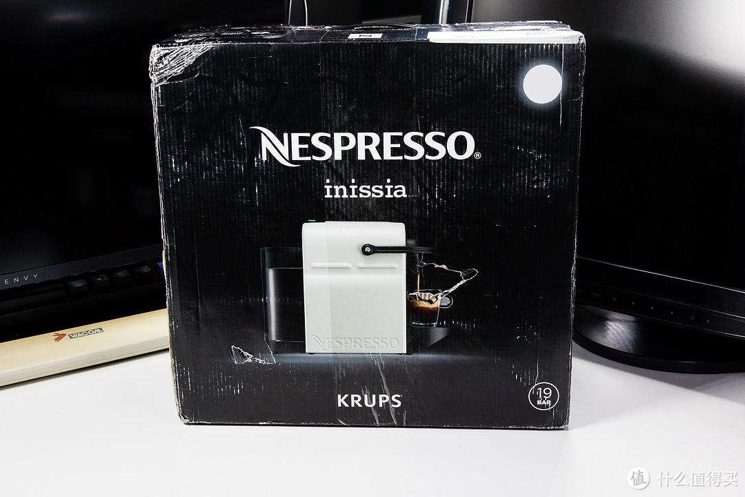 #剁主计划-北京#美味咖啡不求人：NESPRESSO 奈斯派索 Inissia 系列 C40 胶囊咖啡机 开箱测评