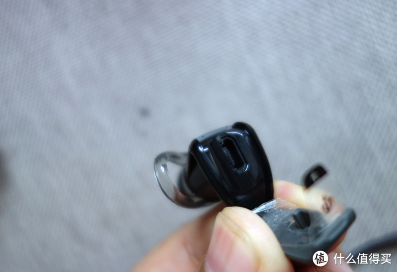 还不错的蓝牙耳机—Plantronics 缤特力 BackBeat GO 2 蓝牙耳机