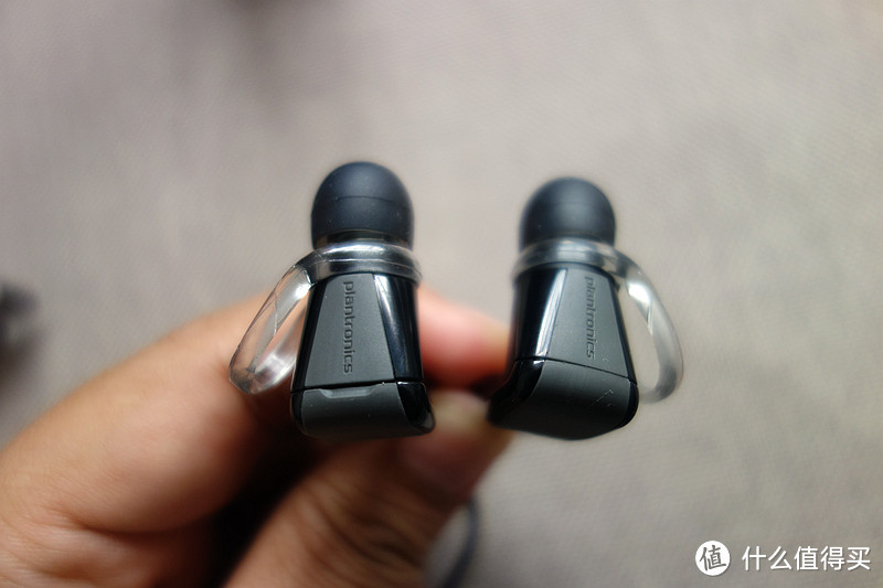 还不错的蓝牙耳机—Plantronics 缤特力 BackBeat GO 2 蓝牙耳机