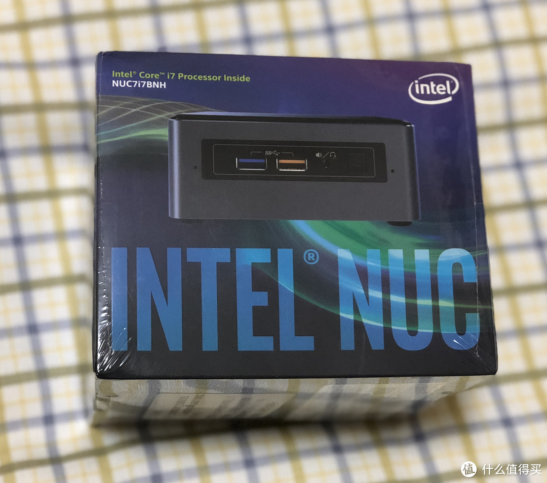 核显机Iris Plus 650，折腾Windows 10系统：体验Intel NUC迷你小主机的乐趣