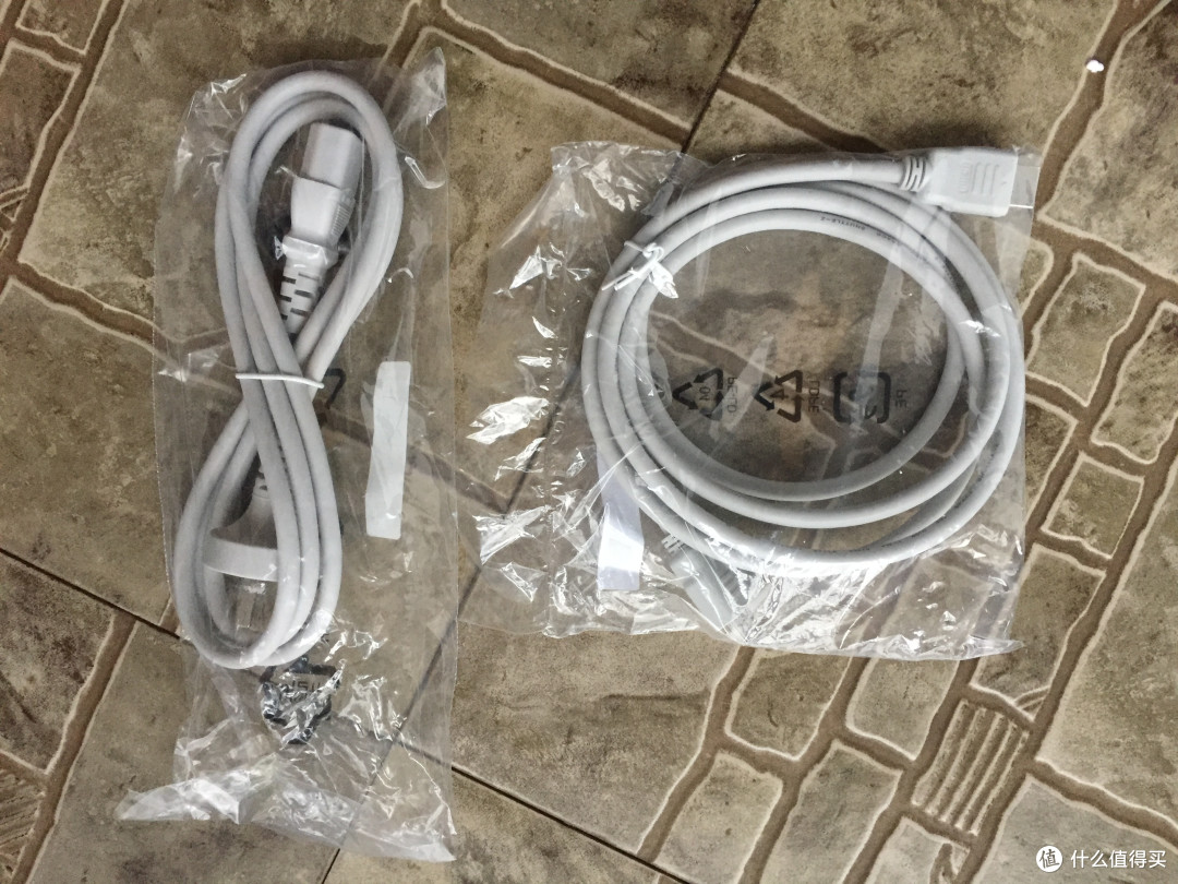 原创新人#philips 飞利浦 327e8fjsw 32寸2k 显示器 开箱