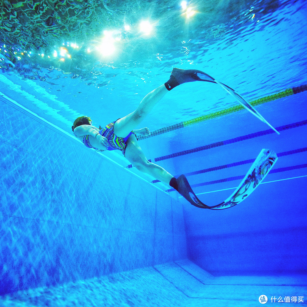 我的自由潜水之路： 一口气下潜到水下14米是什么体验？