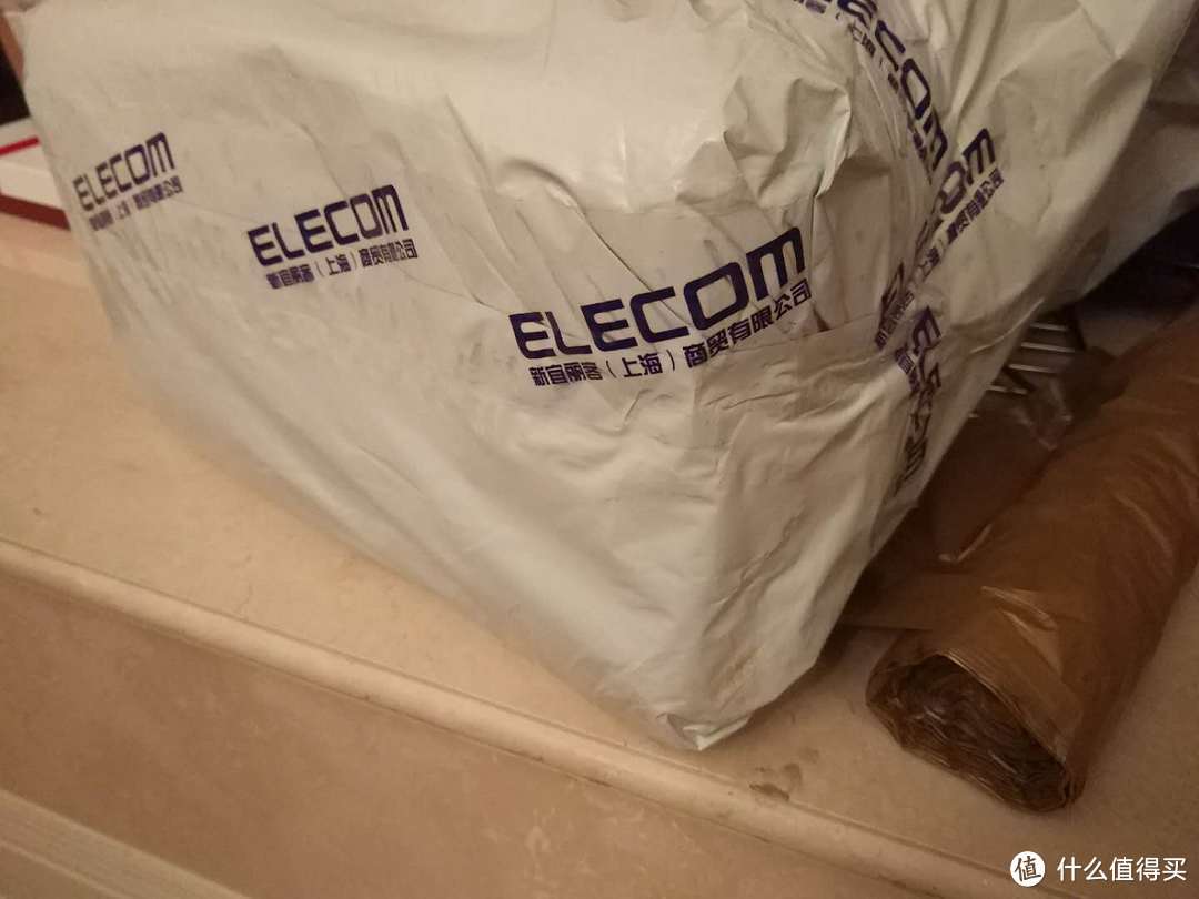 入手Elecom 宜丽客 双肩相机包 晒单