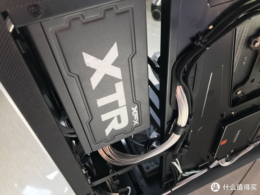 我的银河战舰：msi 微星 Z370 GAMING M5 主板 & Jonsbo 乔思伯 UMX4 机箱 装机SHOW