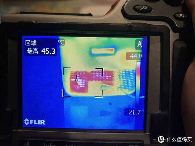 强大的德国压缩机造就强大的制冷性能---英得尔T20双温控车载冰箱专业评测