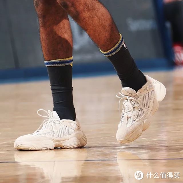 #剁主计划-苏州#经典与潮流的集合体—Adidas 阿迪达斯 天足 boost 篮球鞋 开箱晒单