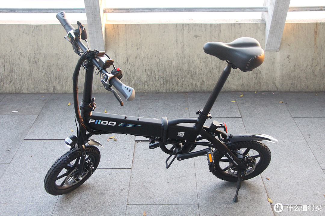 我的通勤新选择：FIIDO D1 折叠助力电单车 初体验