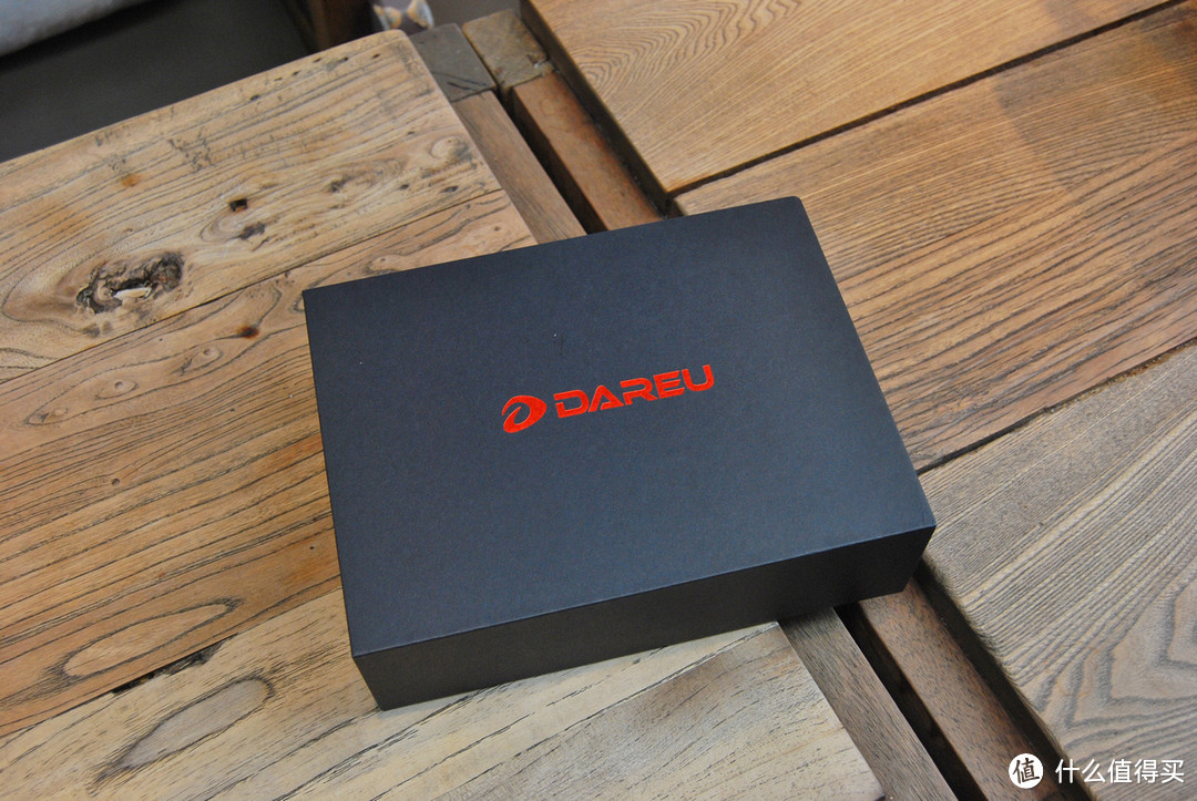 国产无线游戏鼠标—Dareu 达尔优 EM905 双模版 鼠标 评测