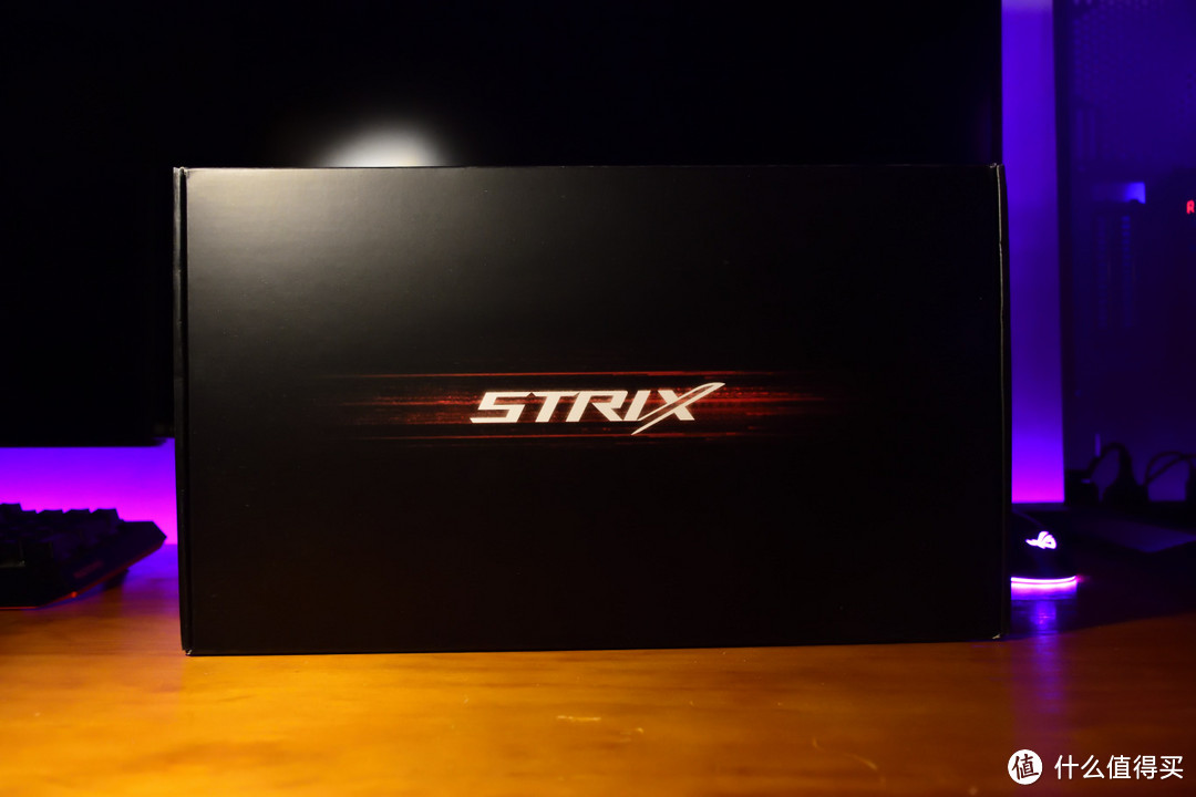 孤岛吃鸡与信仰：ASUS 华硕 ROG StriX VEGA 64 O8G 显卡 + ROG C6E 主板 + AMD Ryzen 5 1600X CPU 装机秀