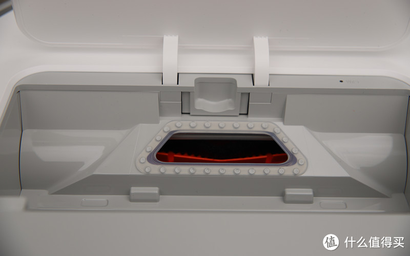 从与米家版的同与不同，来看小瓦扫地机器人青春版是否值得选？