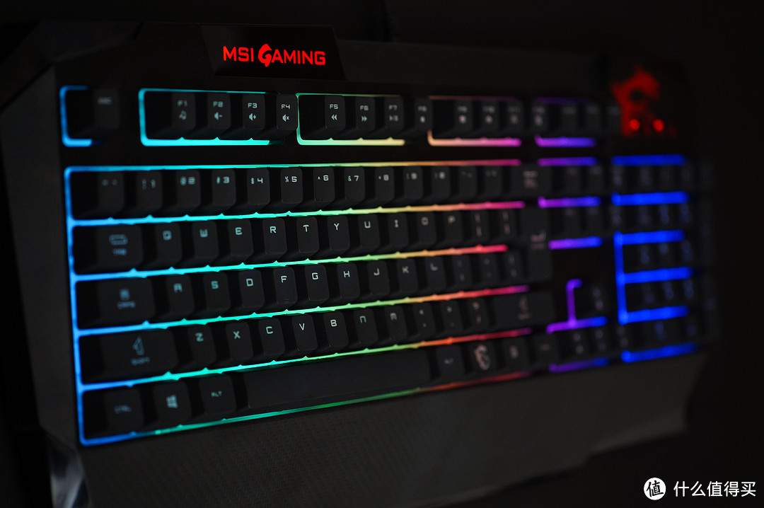 #本站首晒# 薄膜键盘的复苏？MSI 微星 GK40 机械式薄膜RGB键盘 开箱体验