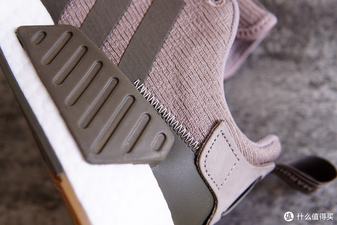 #剁主计划-大连#又一双Boost—Adidas Originals NMD R2男款运动鞋
