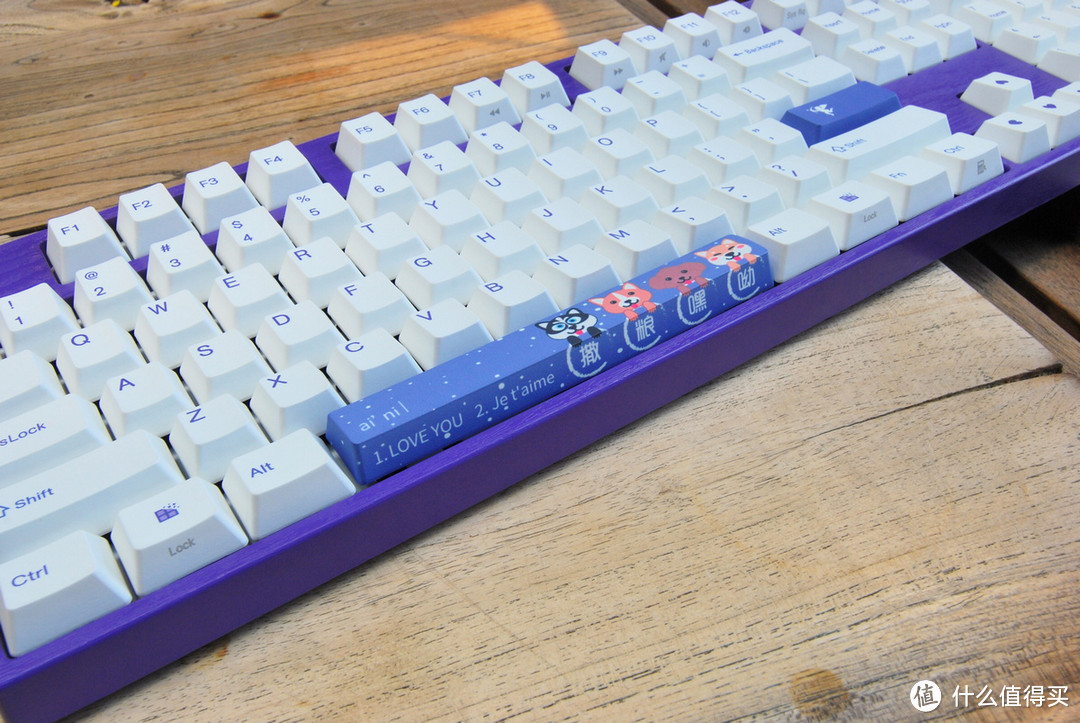 强迫症文艺青年的选择—Varmilo 阿米洛 VA108M 机械键盘 狗年情人节特别款 使用评测