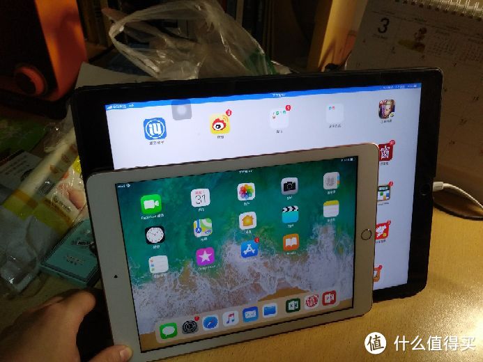 与室友12.9ipad pro对比