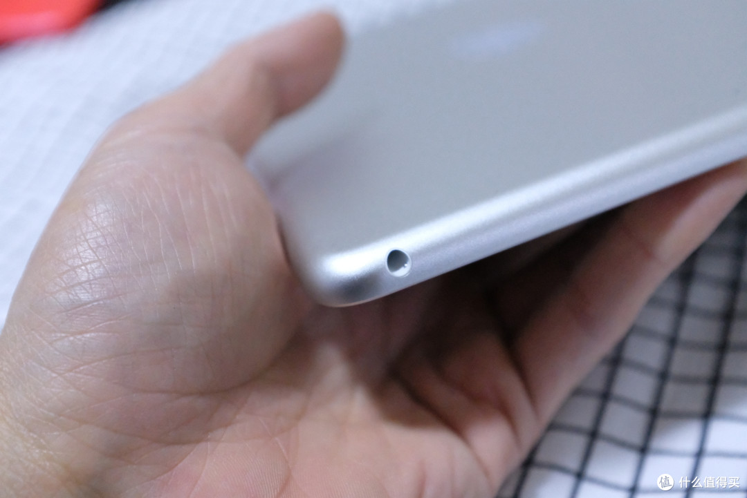 #剁主计划-合肥#iPad 2018款：这个电脑， 拿掉了电脑的条条框框