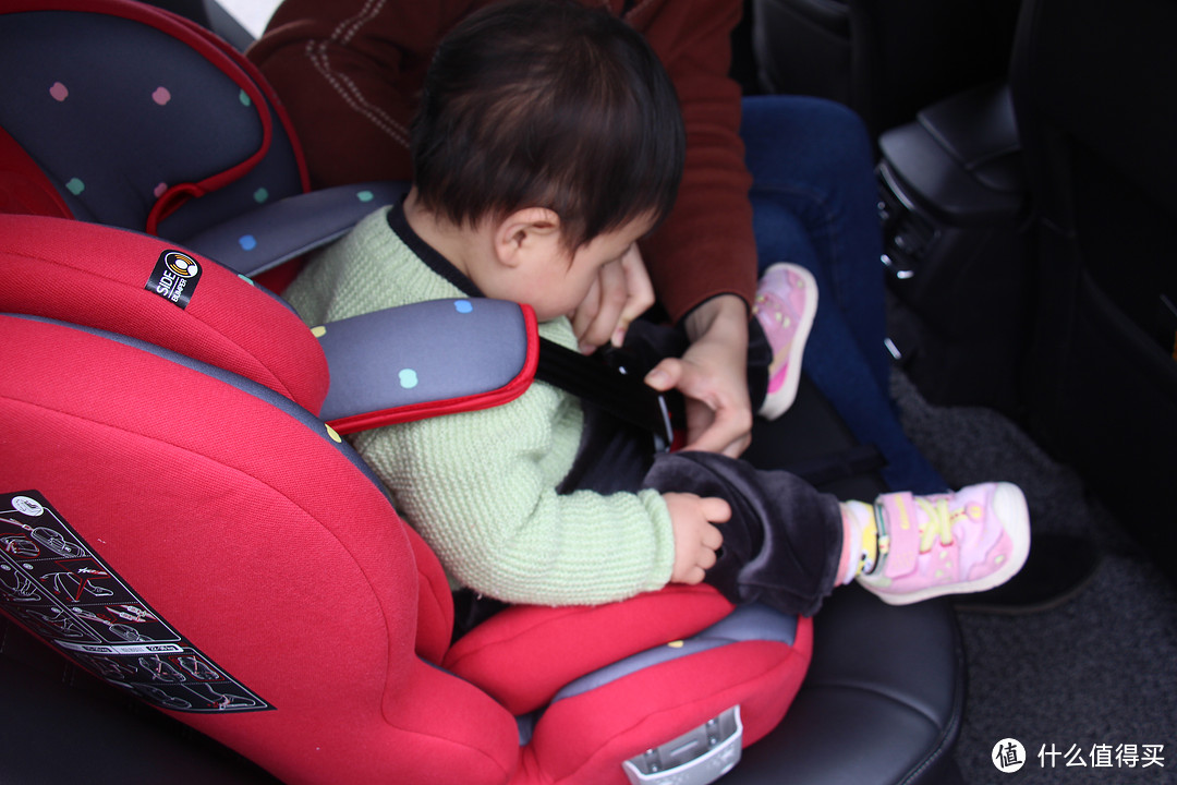 宝宝的第一台安全座椅：Welldon 惠尔顿 酷睿宝PG07-TT 儿童汽车安全座椅 轻体验