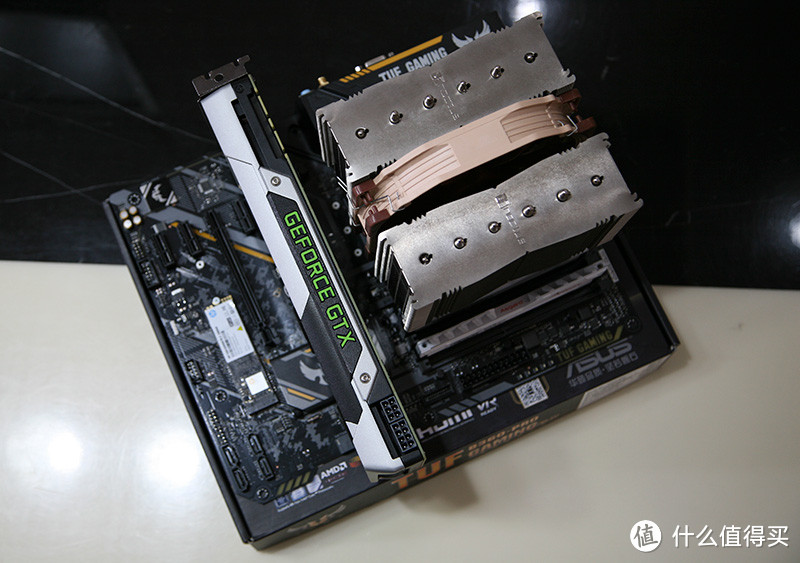 蹭首发热度：ASUS 华硕 TUF B360-PRO GAMING 主板 开箱