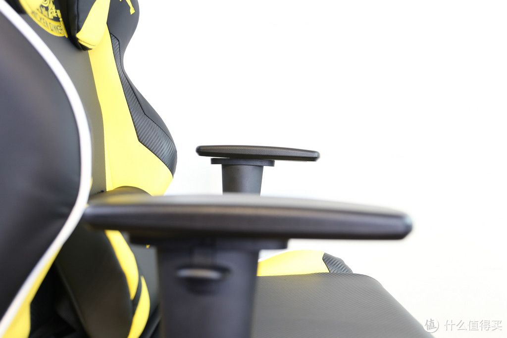 啥都要吃鸡—DXRACER 迪锐克斯 2018款吃鸡定制电竞椅 开箱