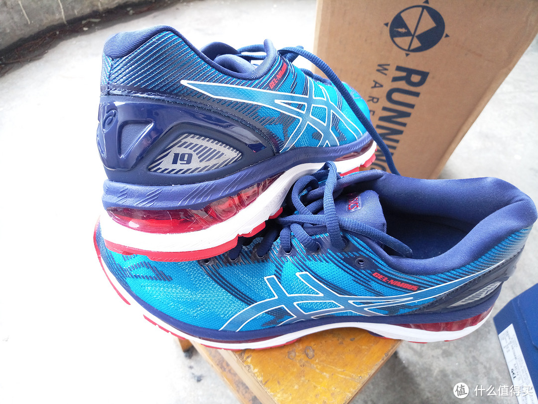 众里寻他千百度:Runningware House下单攻略总结及ASICS 亚瑟士 NIMBUS19 跑鞋 开箱