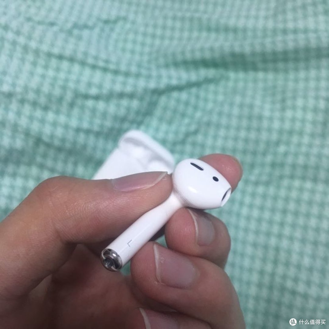 #原创新人#属于未来的耳机:APPLE 苹果 AirPods 蓝牙耳机 使用感受