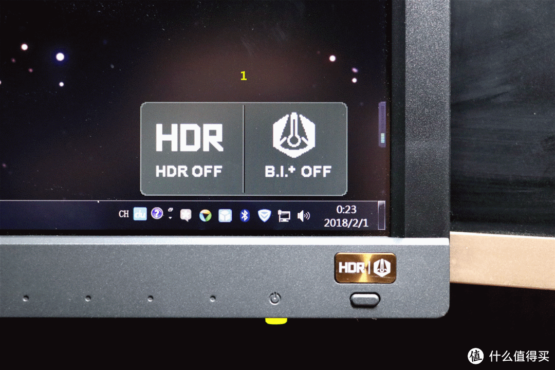 #本站首晒#4K、HDR、智慧调光全都有才叫游戏机伴侣：BenQ 明基 EL2870U 显示器详细开箱！