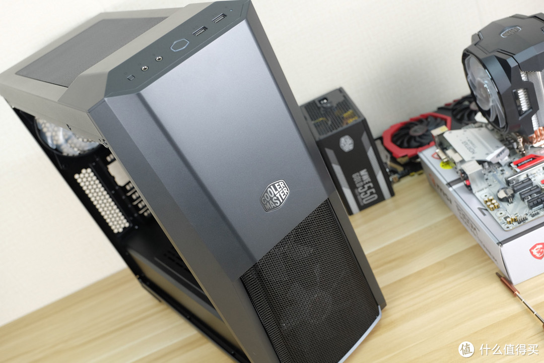 一枚金币引发的剁手案，等待已久的300系列：MSI 微星 B360M MORTAR TITANIUM 主板