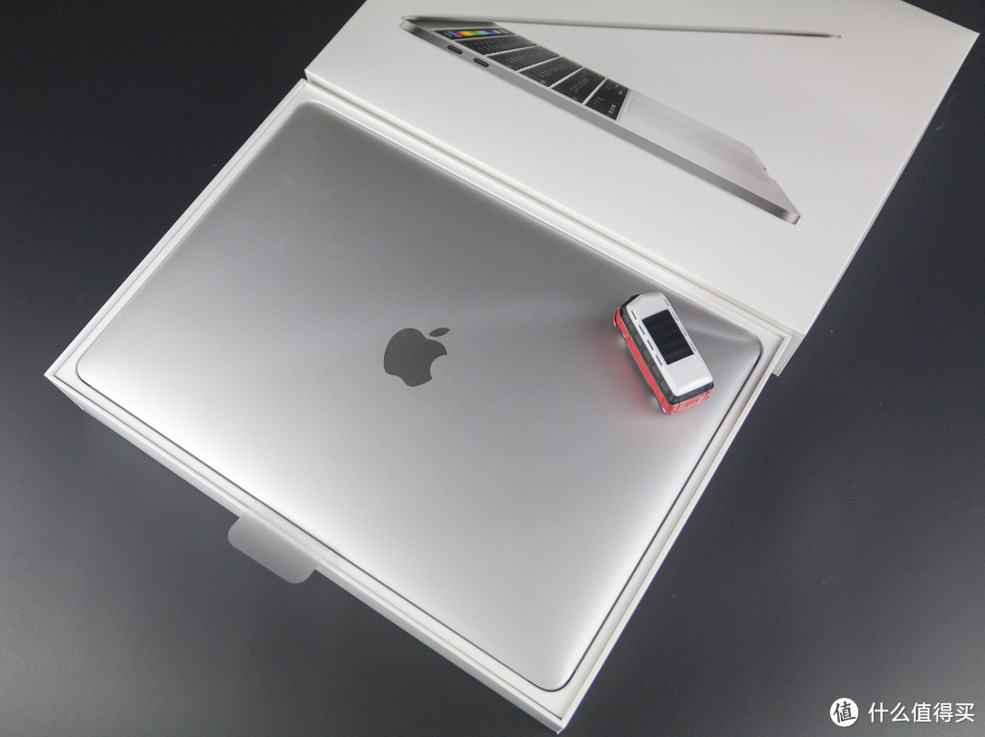 来自张大妈的礼物：Macbook Pro晒单、配件及简单使用体会