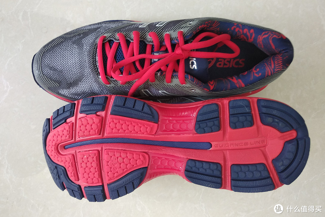 我的第一双专业跑鞋：ASICS 亚瑟士 GEL-NIMBUS 19 LITE-SHOW 跑鞋 晒单及体验