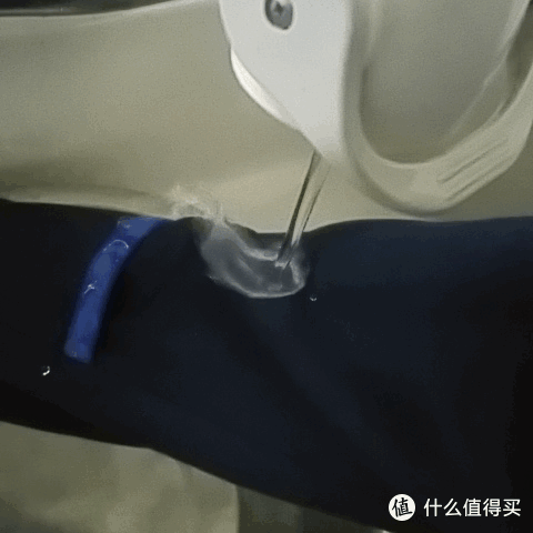 这个寒冷的春天穿正合适 - Mi6蜂巢锁暖科技2 in 1型动衣