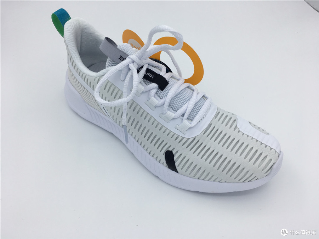 用CLIMA COOL40%的价格实现50%的功能 361° WIND MAX 风透网跑鞋评测