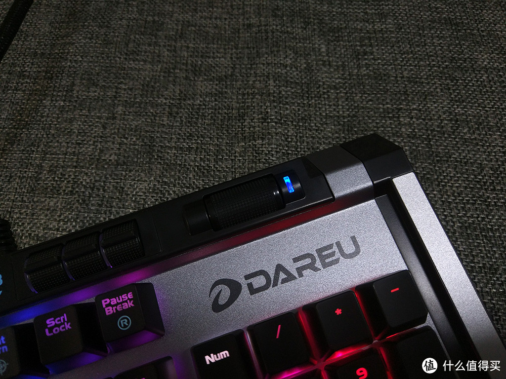 军火箱来袭：Dareu 达尔优 EK855 RGB 机械键盘 抢先体验简评