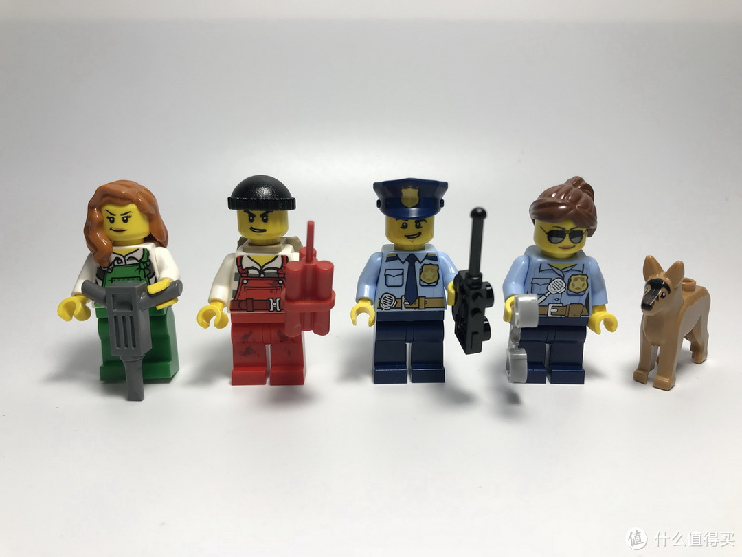 #全民分享季#剁主计划-北京#LEGO 乐高 城市系列 60136 警察局入门套装