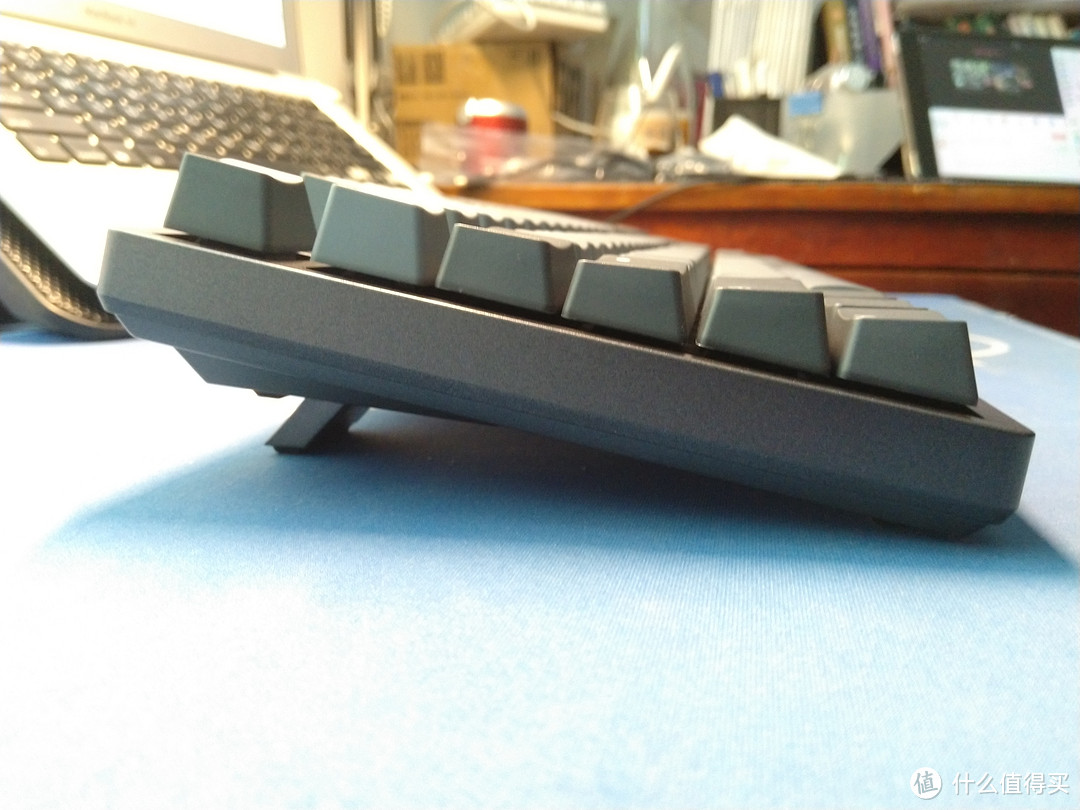 实力担当-杜伽K310原厂黑轴机械键盘首秀