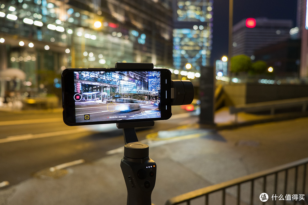 #原创新人#带上 DJI 大疆 Osmo Mobile 2 去香港旅行能带回来什么？