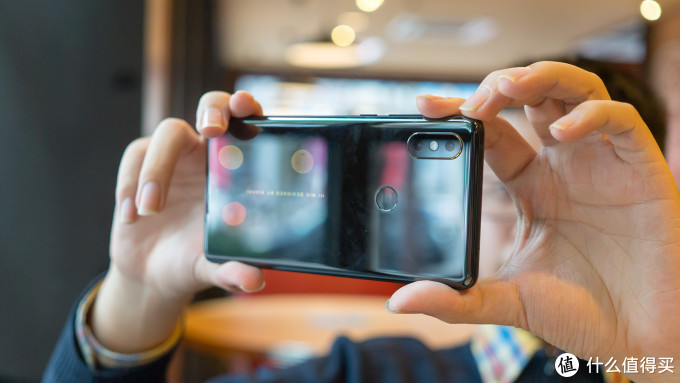 小米MIX 2S 深度评测 | 骁龙845、全面屏2.0、AI双摄真的好用吗？