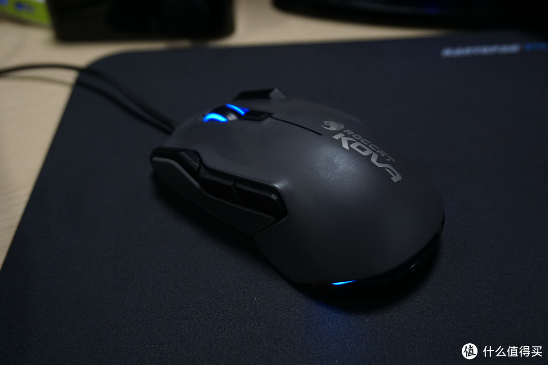 ROCCAT 冰豹 Kone Pure/EMP 鼠标 二连开箱拆评