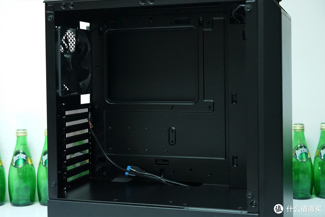 Phanteks 追风者 P300 机箱 硬件搬家记