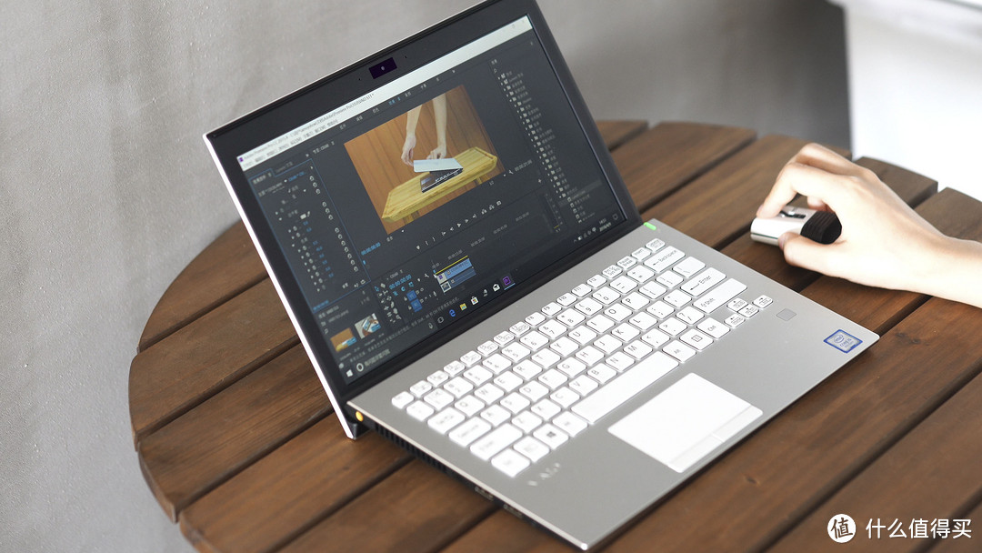 地表性能最强11寸超极本？VAIO S11 白色 笔记本电脑 开箱