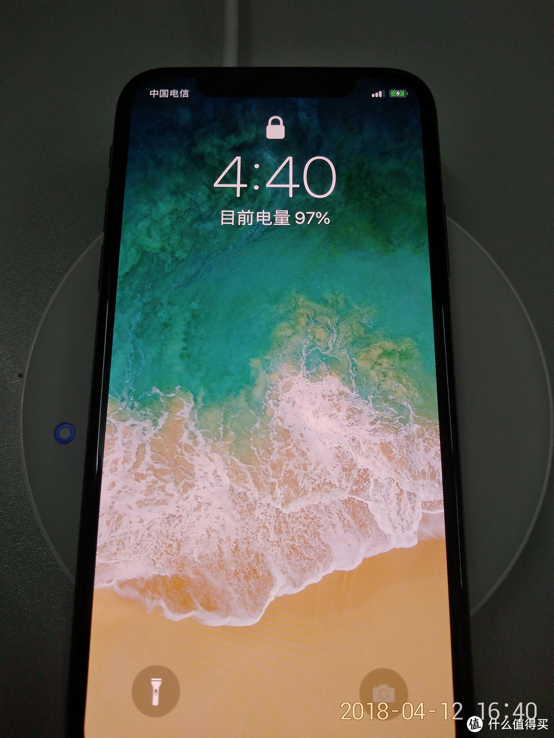 让iPhone X的无线充电不再鸡肋，Anker超极无线充 详细评测，及与同门师弟、绿联无线充电器对比